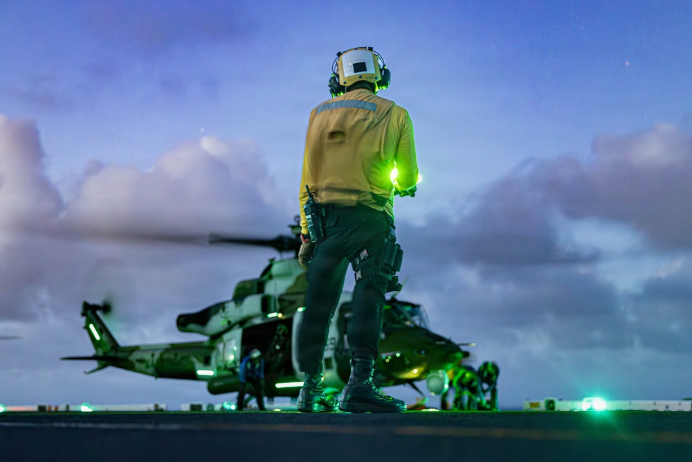 USS Kearsarge Conducts Flight Operations