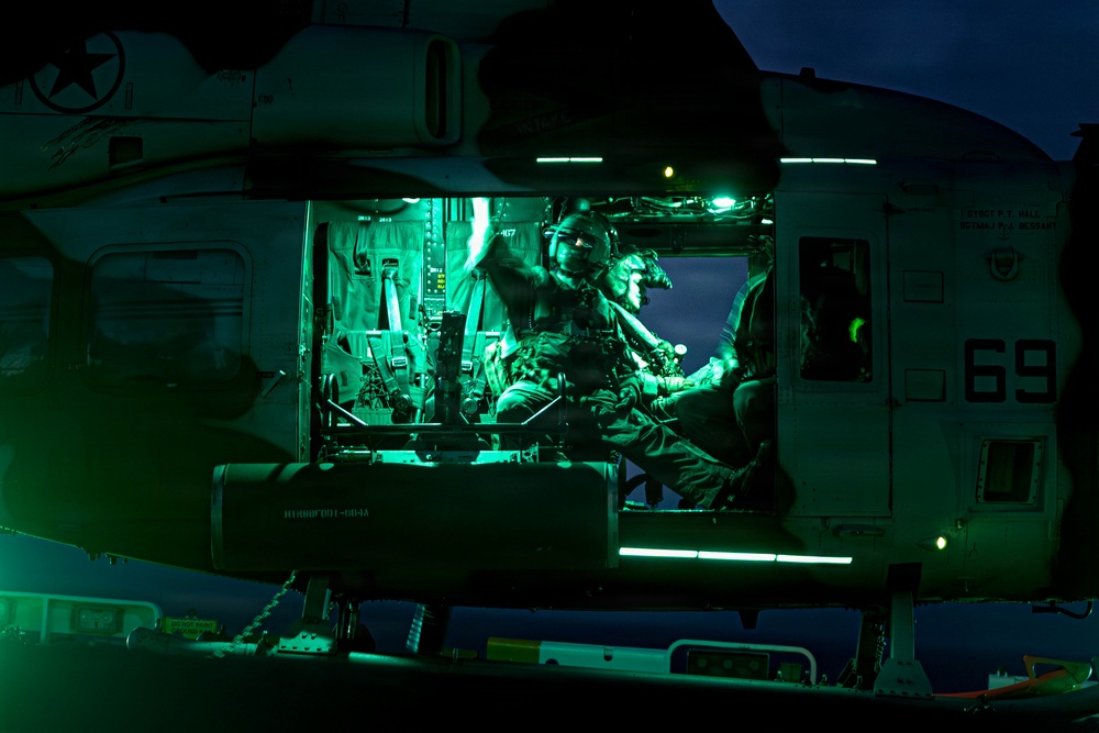 USS Kearsarge Conducts Flight Operations