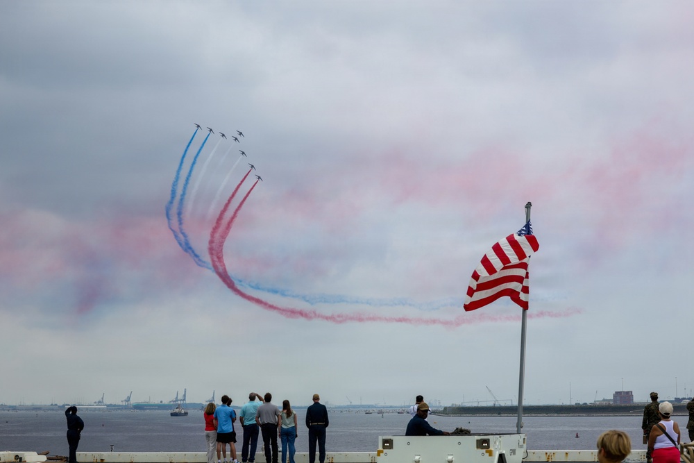Patrouille de France Perform During Sail 250 MD