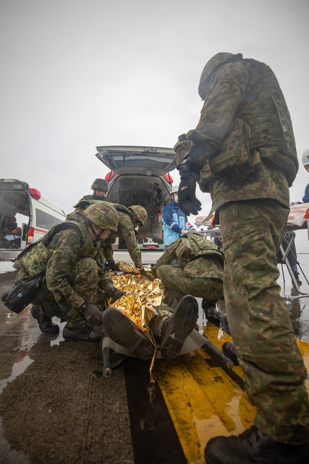 U.S. Navy conducts bilateral casualty evacuation exercise in support of Valiant Shield