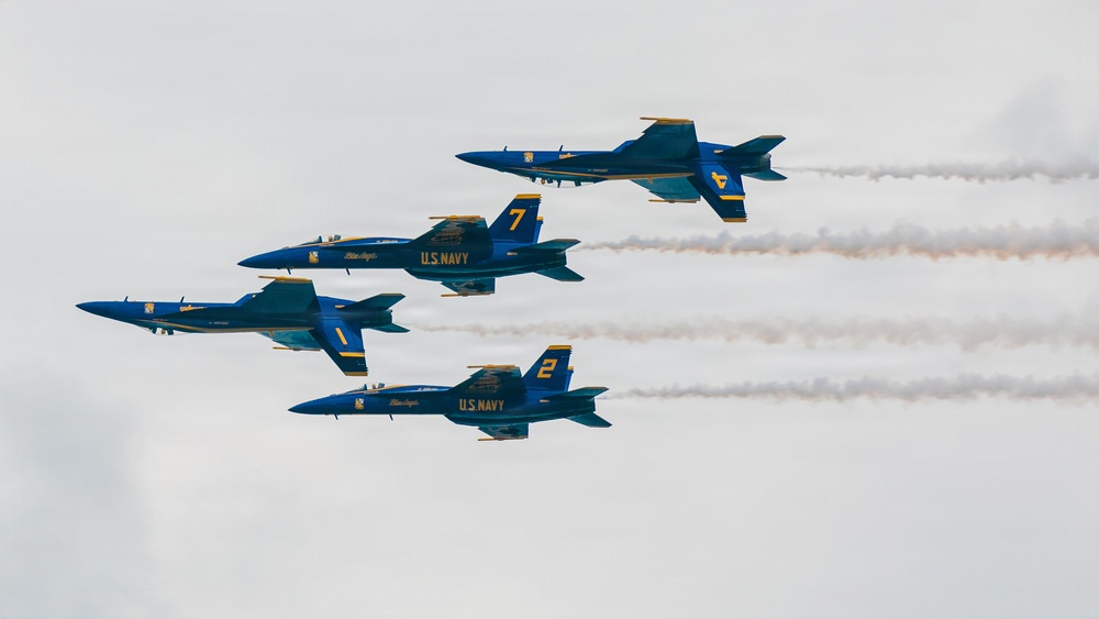 Flight Demonstrations during SAIL 250 Maryland &amp; Airshow Baltimore