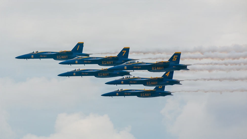 Flight Demonstrations during SAIL 250 Maryland &amp; Airshow Baltimore