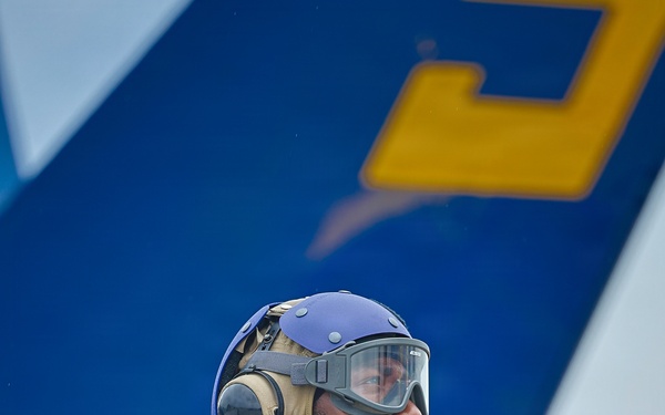 Blue Angels, Red Arrows and F-16 Viper Demo Team prepare for SAIL250 Maryland