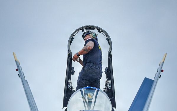 Blue Angels, Red Arrows and U.S. Air Force F-16 Demo Team prepare for SAIL250 Maryland