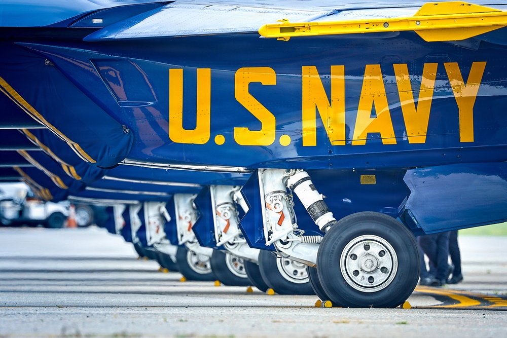 Blue Angels, Red Arrows and U.S. Air Force F-16 Demo Team prepare for SAIL250 Maryland