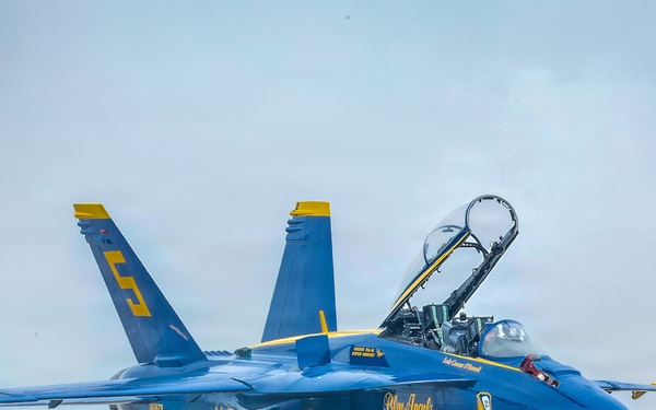 Blue Angels, Red Arrows and F-16 Viper Demo Team prepare for SAIL250 Maryland