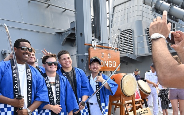 JS Kongo participate in open ship day