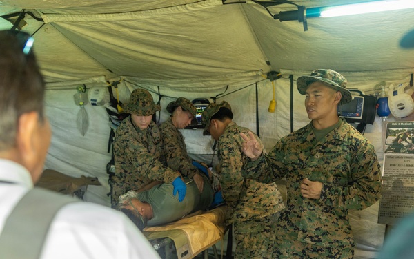 Freedom Banner 26: Local media and Japan Ground Self-Defense Force service members tour humanitarian assistance and disaster relief displays