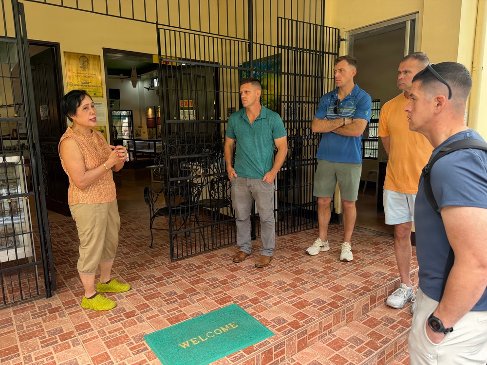 MRF-D Marines visit historical sites in Philippines