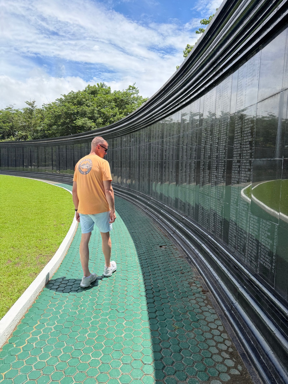MRF-D Marines visit historical sites in Philippines