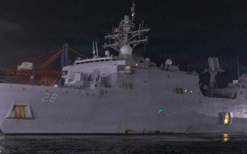 Maj. Gen. Jarrard visits La Guaira Port