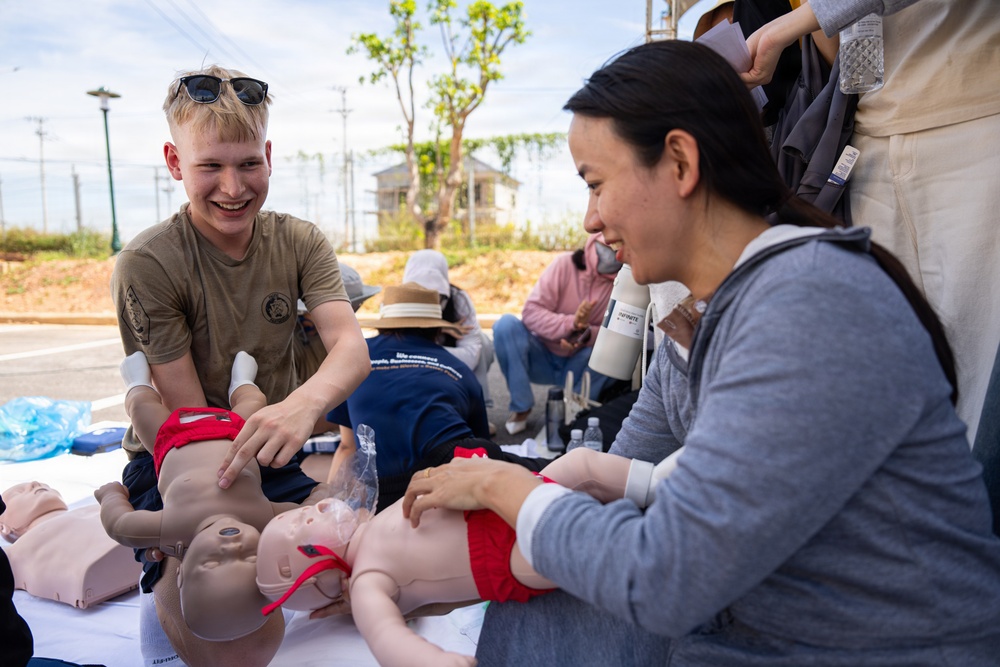 Pacific Partnership 2026 Conduct Community Health Engagements in Quang Tri, Vietnam