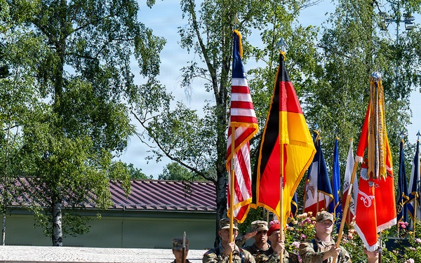 52d Strategic Signal Battalion Chang of Command Ceremony Formation