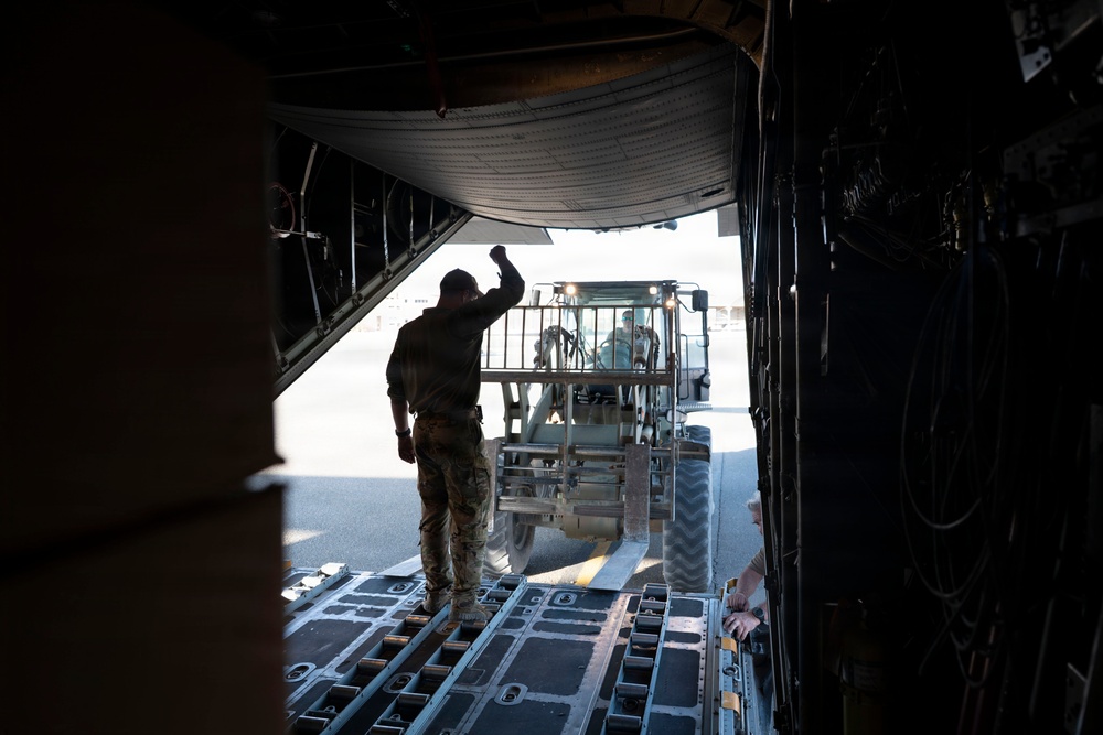 C-130H3 conducts cargo operations across CENTCOM