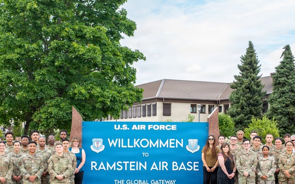 86 Comptroller Squadron group photo