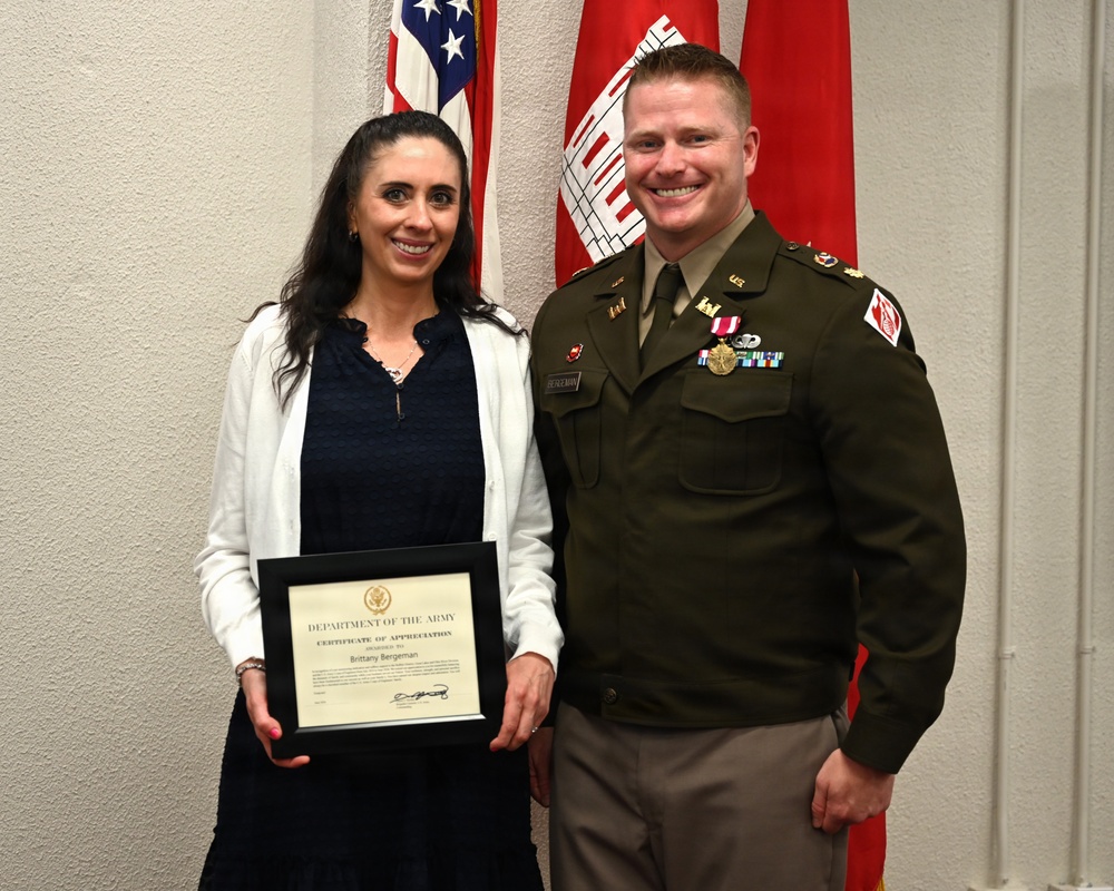 Brittany Bergeman Recognized for Support to USACE Buffalo District