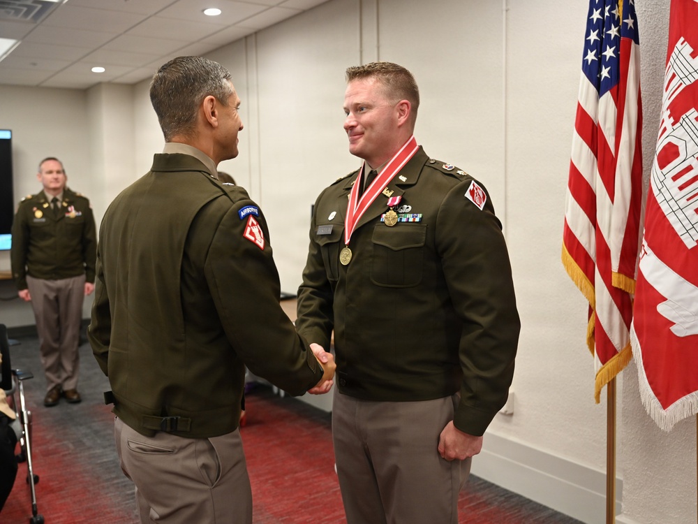 Maj. Brian Bergeman Receives Bronze de Fleury Medal