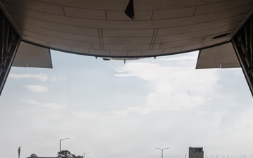 LCF-24 departs for disaster assistance to the people of Venezuela