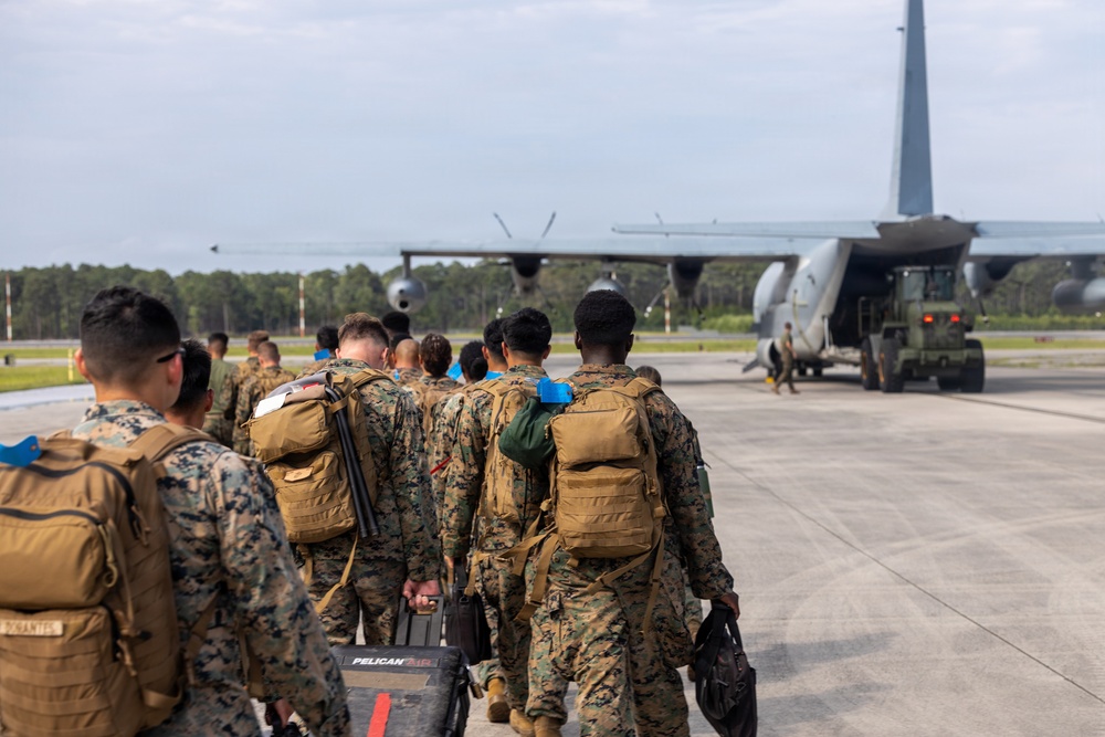 LCF-24 departs for disaster assistance to the people of Venezuela
