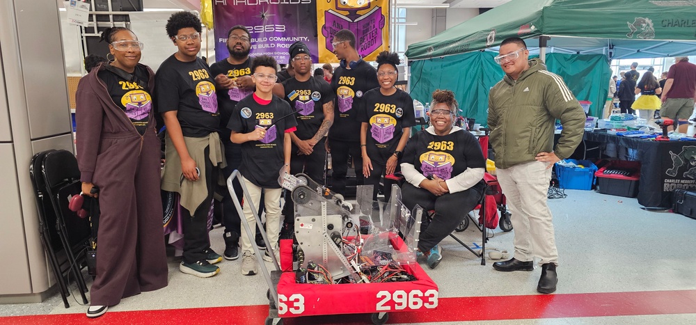 PAE SSP STEM Volunteer Supports Anacostia High School Robotics Team