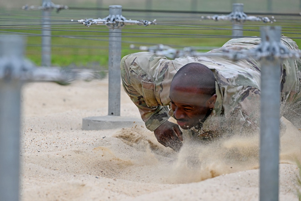 U.S. Army Reserve Command Soldiers Navigate Sand Obstacles at JB MDL