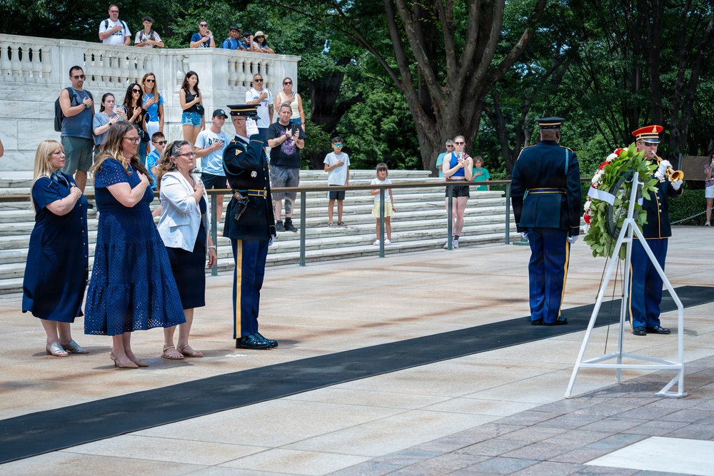 Chaplain Corps Spouses Honored During Wreath-Laying Ceremony