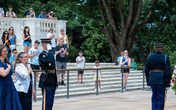 Chaplain Corps Spouses Honored During Wreath-Laying Ceremony