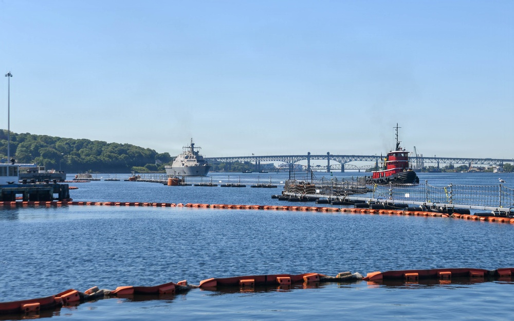 USS Cleveland (LCS 31) Moors Pier Side at SUBASE