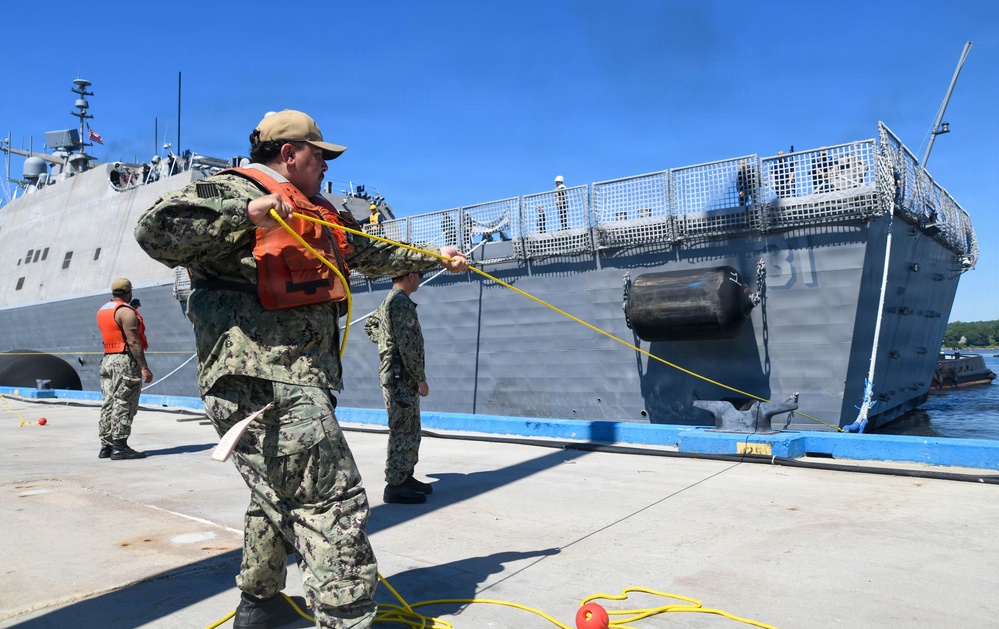 USS Cleveland (LCS 31) Moors Pier Side at SUBASE
