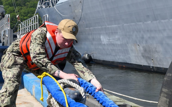 USS Cleveland (LCS 31) Moors Pier Side at SUBASE