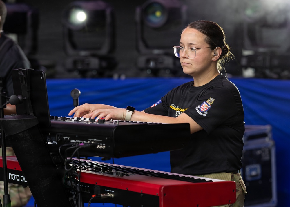 U.S. Army Band Downrange performs at the Great American State Fair
