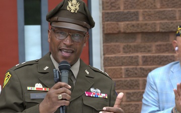 RETIRED ILLINOIS ARMY NATIONAL GUARD OFFICER BRINGS TOGETHER COMMUNITY TO PRESERVE MILITARY HISTORY, STRENGTHEN SUPPORT FOR VETERANS