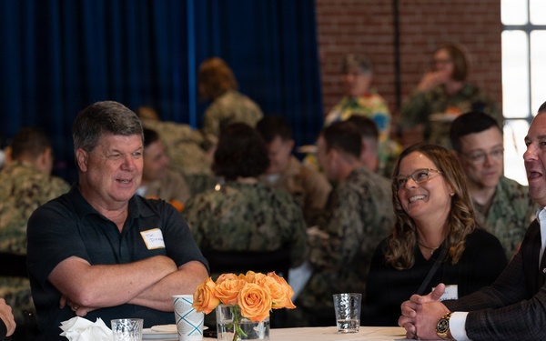 US Navy Band Hosts Alumni Day