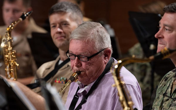US Navy Band Hosts Alumni Day