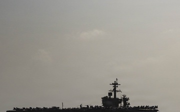 Abraham Lincoln Transits Arabian Sea