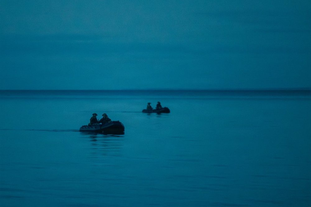 U.S. Force Recon Marines sharpen amphibious raid skills in Estonia