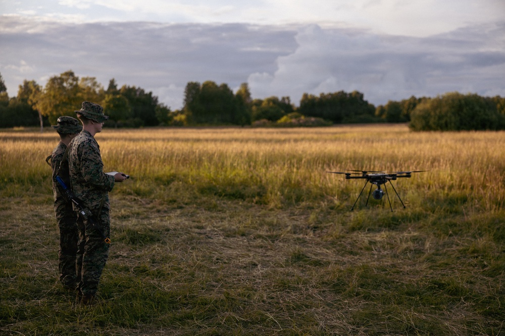 U.S. Force Recon Marines sharpen amphibious raid skills in Estonia