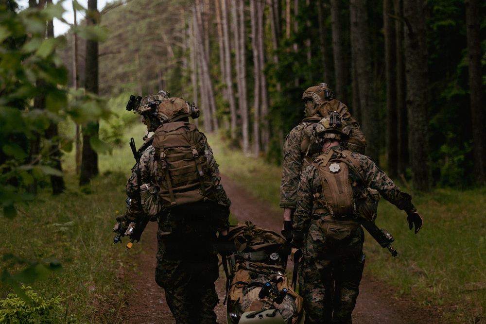 U.S. Force Recon Marines sharpen amphibious raid skills in Estonia