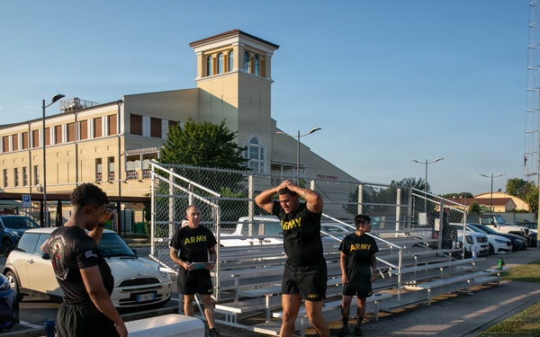 207th Military Intelligence Brigade (Theater) conducts historical World War II Army Ground Forces physical fitness test