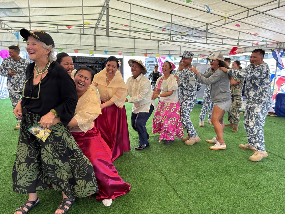 BRP Gabriela Silang hosts local community for RIMPAC 2026 Open Ship Day