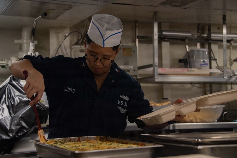 Sailors, Marines Prepare Food Aboard USS Boxer