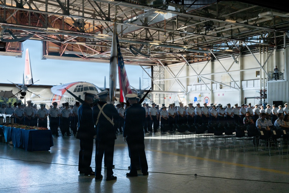 Coast Guard Air Station Kodiak holds change of command ceremony