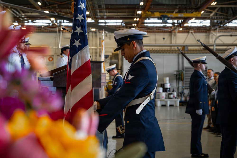 Coast Guard Air Station Kodiak holds change of command ceremony