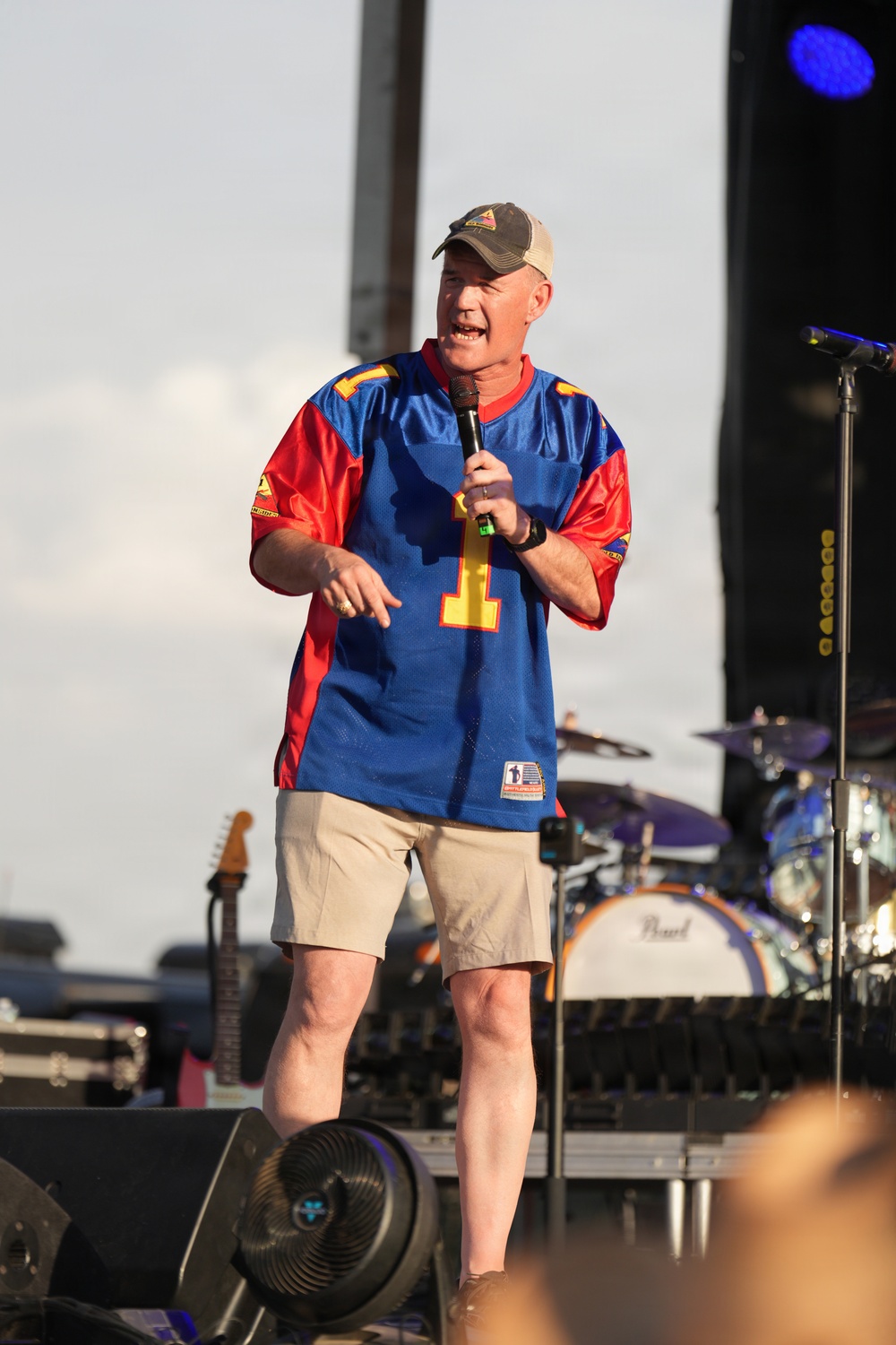 Pop Goes the Fort brings Soldiers, families and community together