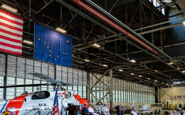 Coast Guard Air Station Kodiak holds change of command ceremony