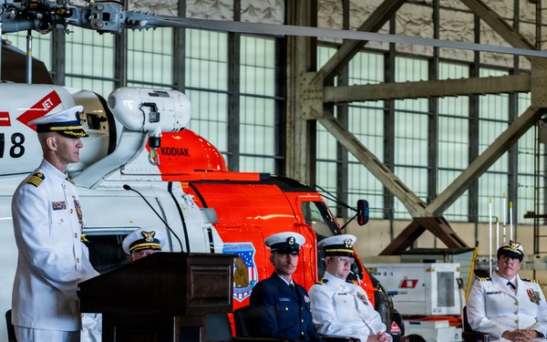 Coast Guard Air Station Kodiak holds change of command ceremony