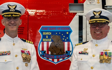 Coast Guard Air Station Kodiak holds change of command ceremony