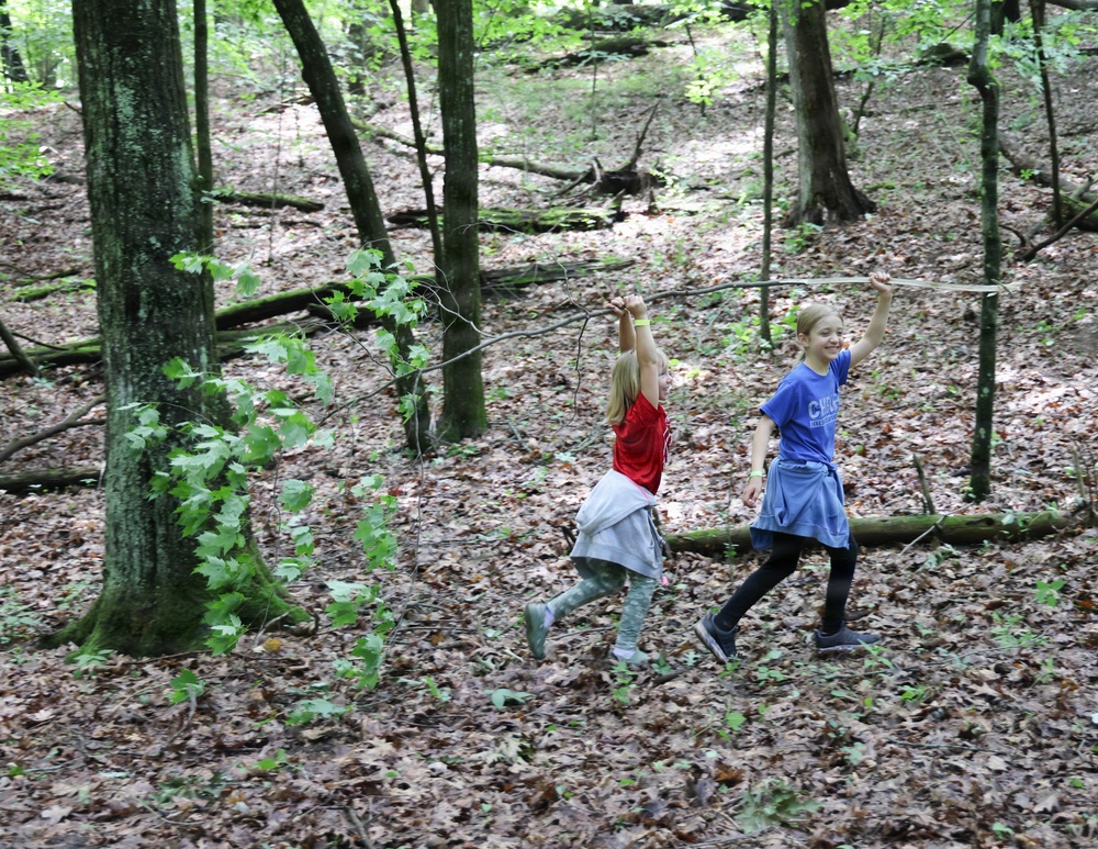 Badger Youth Camp builds bonds among children of Wisconsin Guardsmen