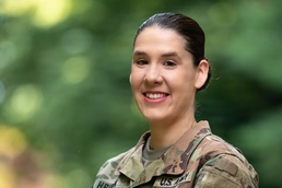Connecticut's Warrant Officer Candidate School Graduates first Female Engineer Warrant Officer