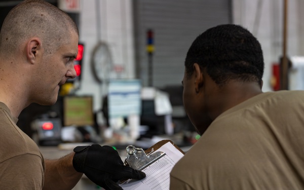 436th APS cargo processors keep cargo moving